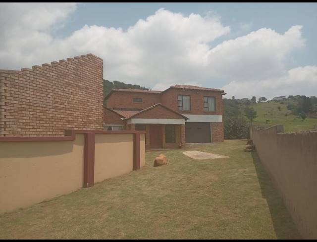4 BEDROOM APARTMENT FOR SALE IN NATURENA